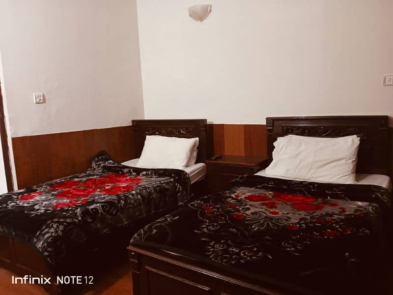 furnished Rooms f-6/2 & korl Gulberg Islamabad daily Wekly Monthly 3