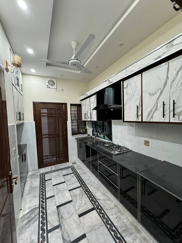 5 Marla Modern House for sale in Al Rehman Garden Phase 2 8