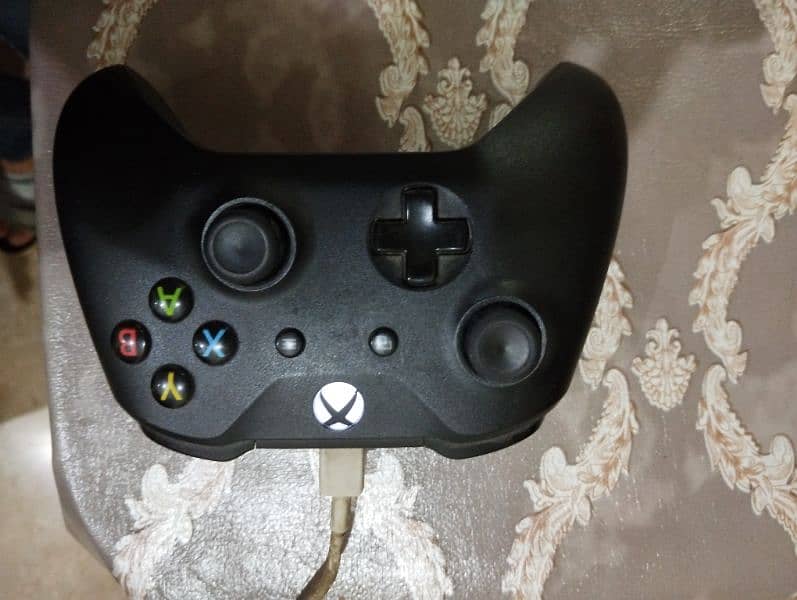 Xbox 1 black color 3