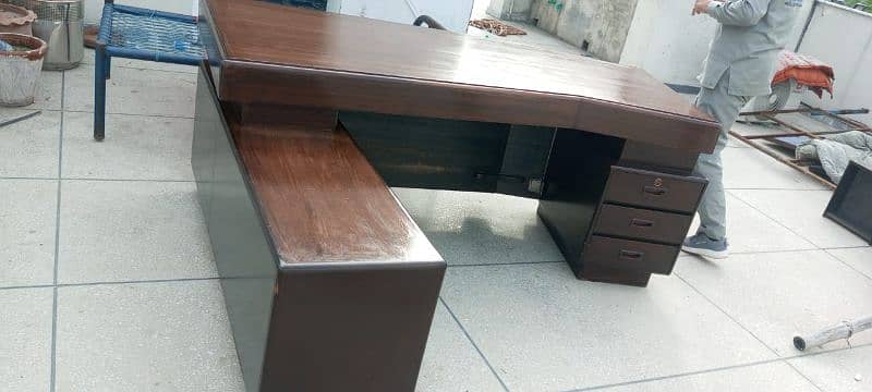 office table embassy auctiond for sale 2