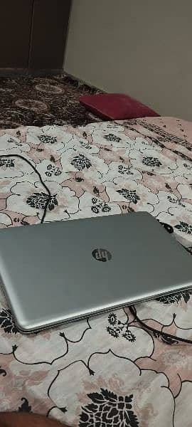 HP Touch Screen Full Size Laptop / Gaming Laptop 3