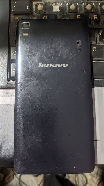 Lenovo ideafone A7000 4