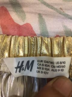 h&m brand skirt and shirt brand zara