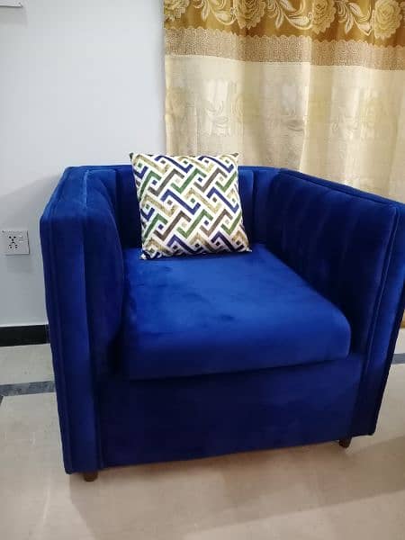 Fully Furnished Room for Rent in G-15 with New Luxurious Furniture 3