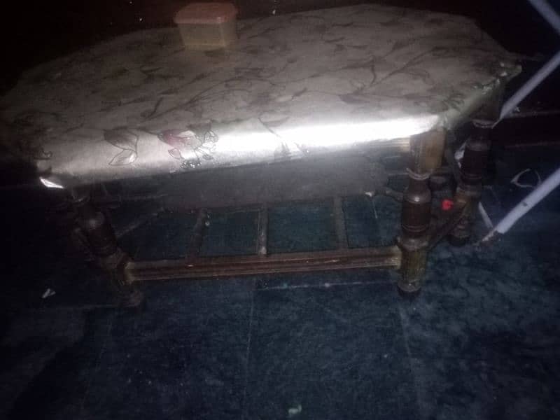 table set for 3 one Queen size bed  urgent sale 03020456126 0