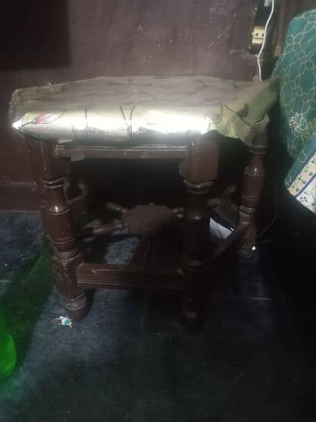 table set for 3 one Queen size bed  urgent sale 03020456126 1