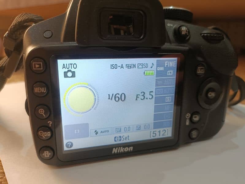 Nikon D3200 BRAND NEW CONDITION 3