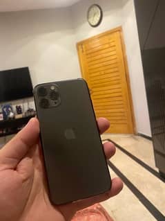 iphone 11 pro 256gb pta approved - 84 battery health