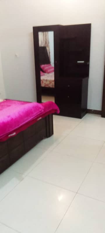 10 Marla fully furnished house available for rent bahria town phase 2 10