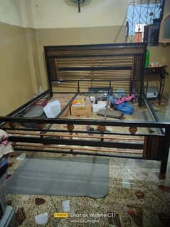 iron bed without matress in lalukhet plz add detail check kre 0