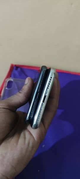 IPhone X Bypass 64GB NoN PTA 4