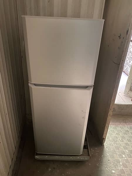 I want to sale my refrigerator almost new condition 0