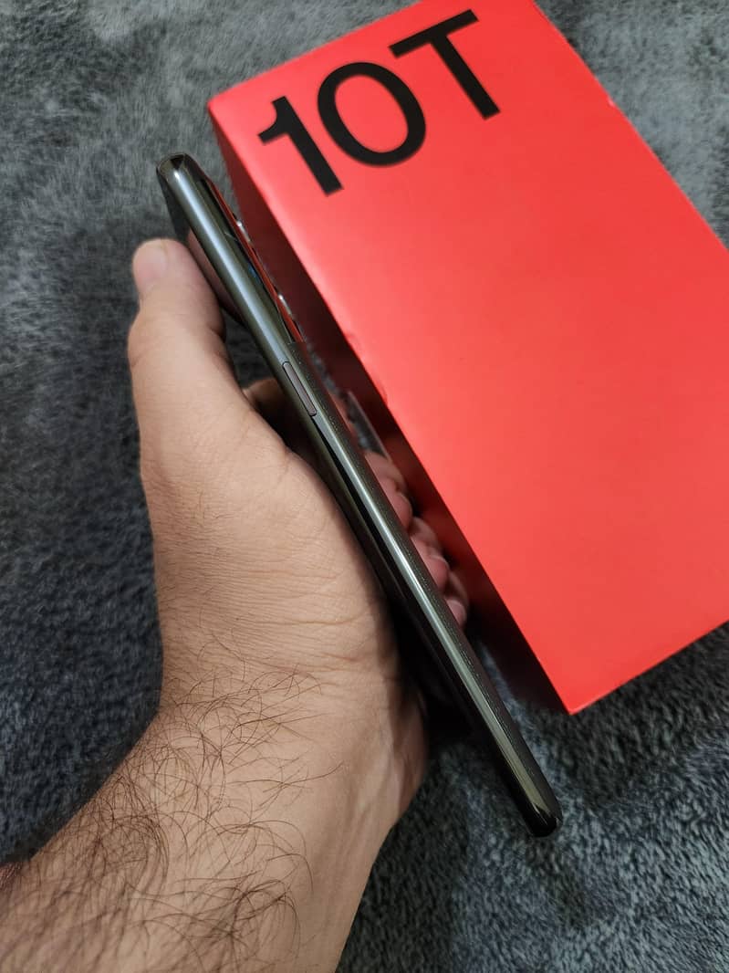 OnePlus 10T 0