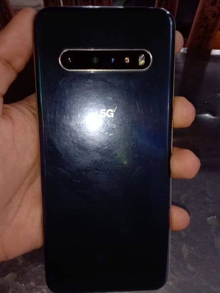 LG V60 THINQ 5G 3