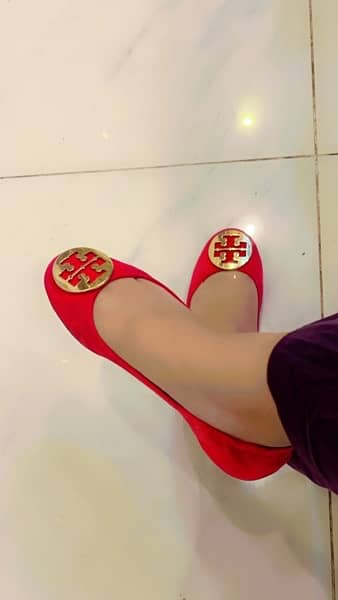 Tory burch pumps colour pink buying price 70k 0