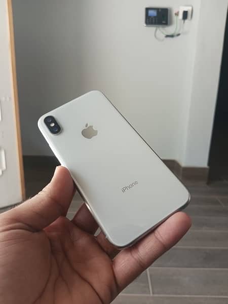 Iphone X 256gb pta official approved 1