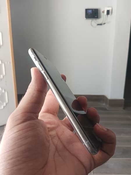 Iphone X 256gb pta official approved 6