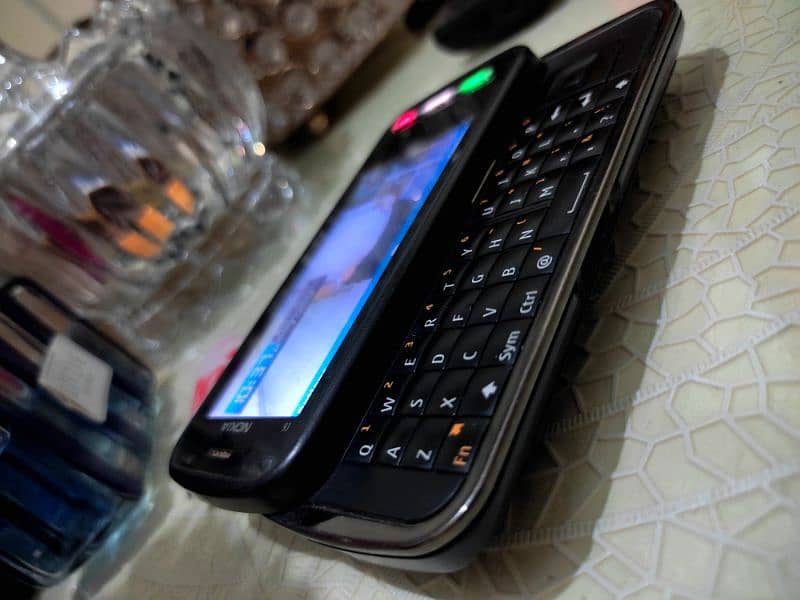Nokia C6 Slide Original 3