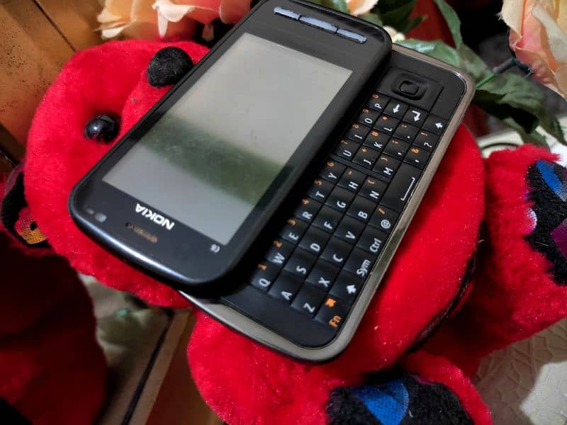 Nokia C6 Slide Original 9