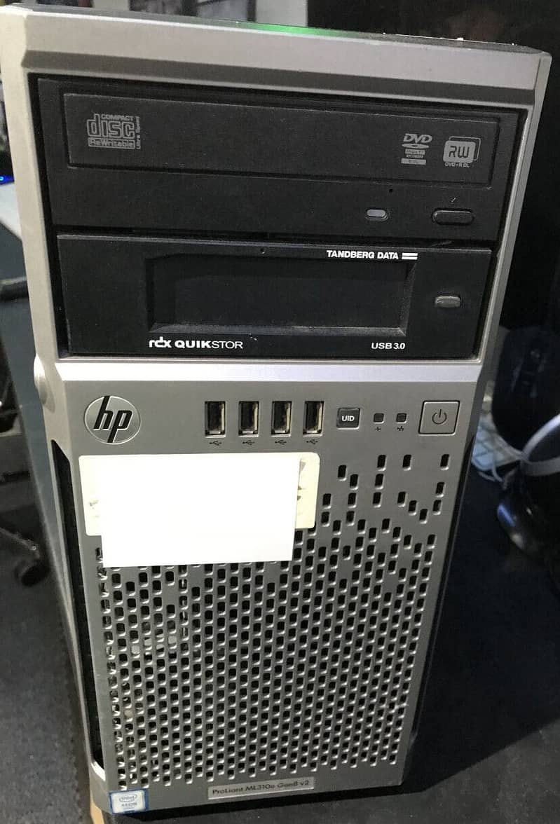 HPE ProLiant ML310e Gen8 v2 Server Xeon E3-1230 v3 8GB Ram 500HDD 2