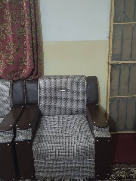 10 seater sofa set in good condition for sale 1