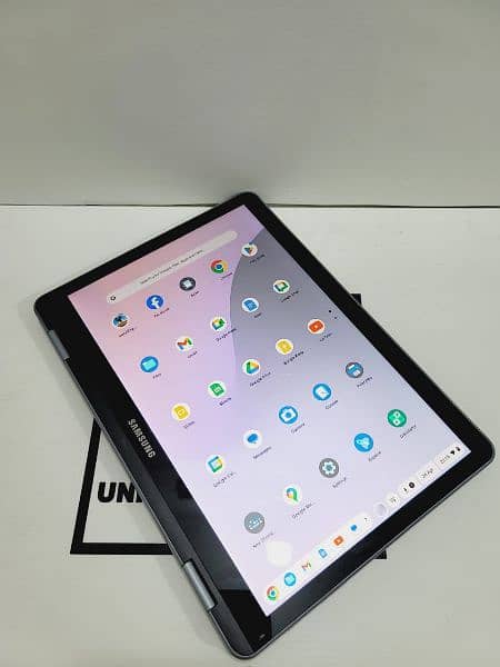 Samsung Tablet + Chromebook 4/32 4