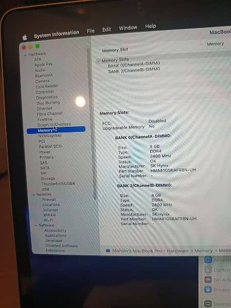 A Macbook Pro 2019 i9 13