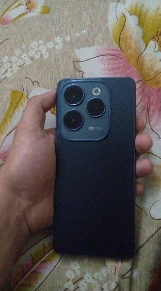 I Want to sell my Infinix Hot 40 pro 16/256 4