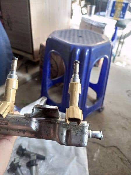 TOYOTA Corolla Altis 2zr Engine 2015-2022 Fuel Injector's Available. 2