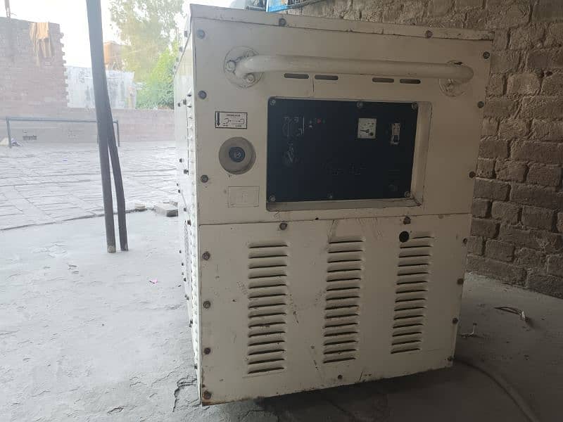10 KWA Generator for sale. contact number: 03004049717 3