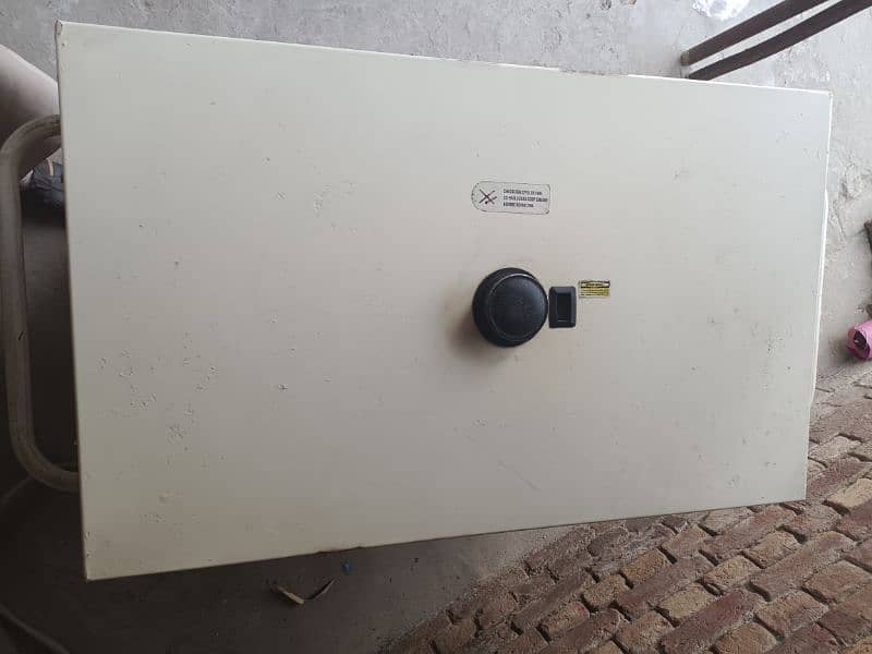 10 KWA Generator for sale. contact number: 03004049717 5