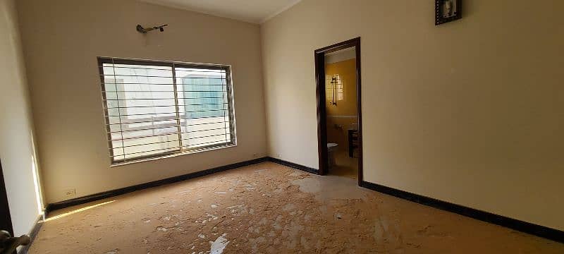 DHA phase 5 kanal house for sale 1