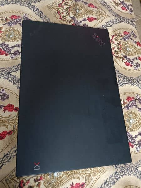 Lenovo X1 Carbon in Excellent condition 1