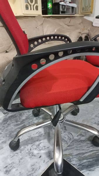 office chairs qty 2 2