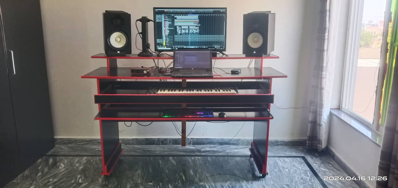 LARGE SIZED MUSIC STUDIO TABLE WORKSTATION WITH WHEELS, MICROPHONE 0