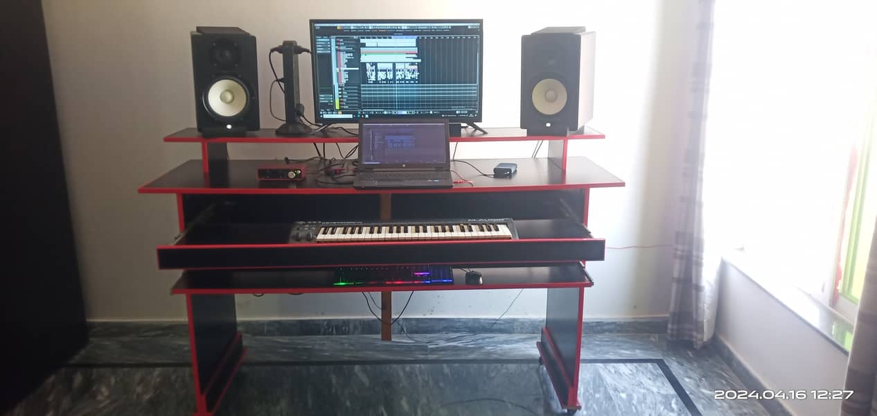 LARGE SIZED MUSIC STUDIO TABLE WORKSTATION WITH WHEELS, MICROPHONE 3