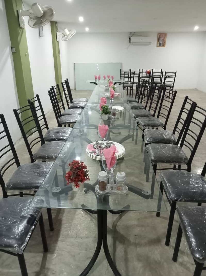 Dining /32 Seater/8 Glass Table /32 Iron Chairs /restaurants Furniture 0