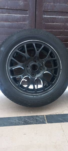 New BBS styal in black 14 inch with Tyres 6