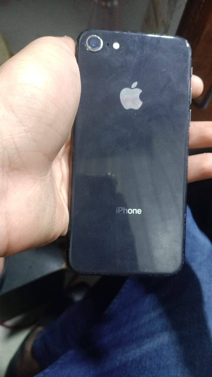 iPhone 8 1