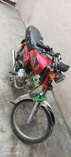 United bike bht km use hui hai ghr khari rehti hai