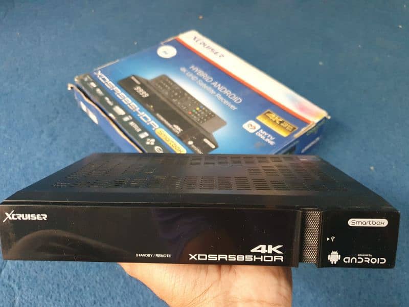 Xcruiser XDSR585HDR 4K Android Smartbox 3