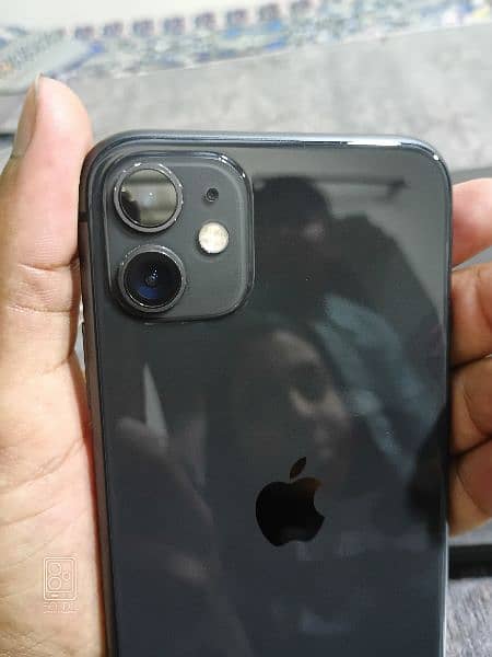 Apple Iphone 11 Non PTA Lush Condition 1