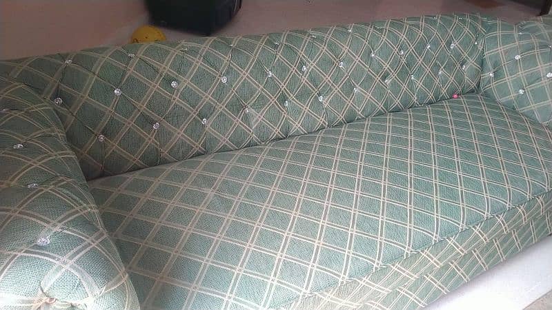 5 seater sofa. . . excellent condition 2