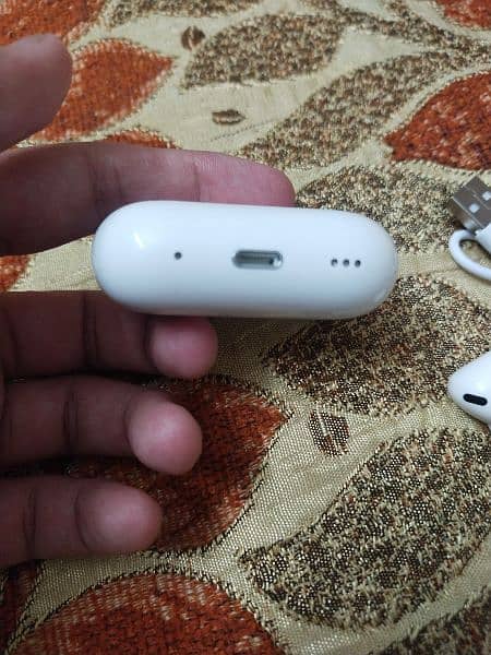 TWS Redmi earbuds best sound quality and battery timing 4
