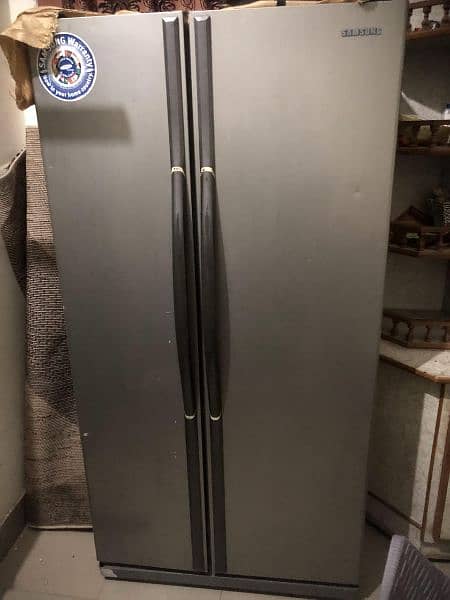 branded refrigerator double door Samsung 2