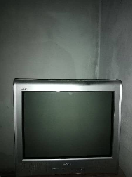 SONY wega 21 inch original tv 0