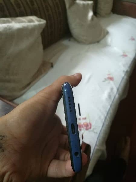 Redmi note 9 with complete complete box 3