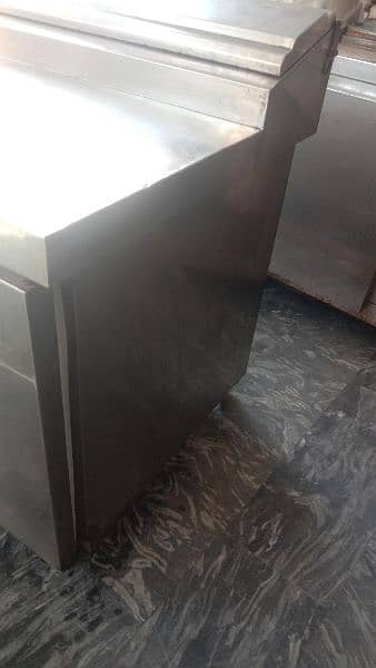 pizza table under chiller 5 feet 03241047461 1