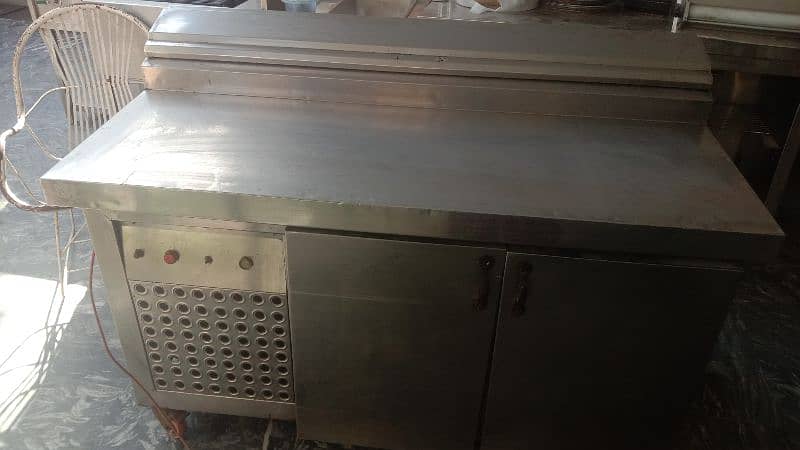 pizza table under chiller 5 feet 03241047461 2