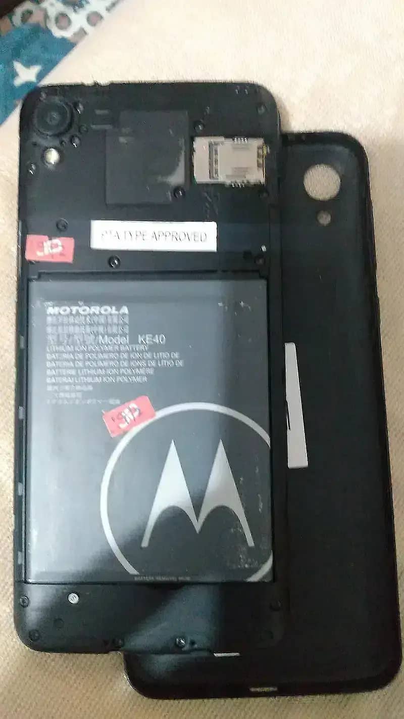 Motorola moto e6 non pta andriod version-9 memory 16gb 4